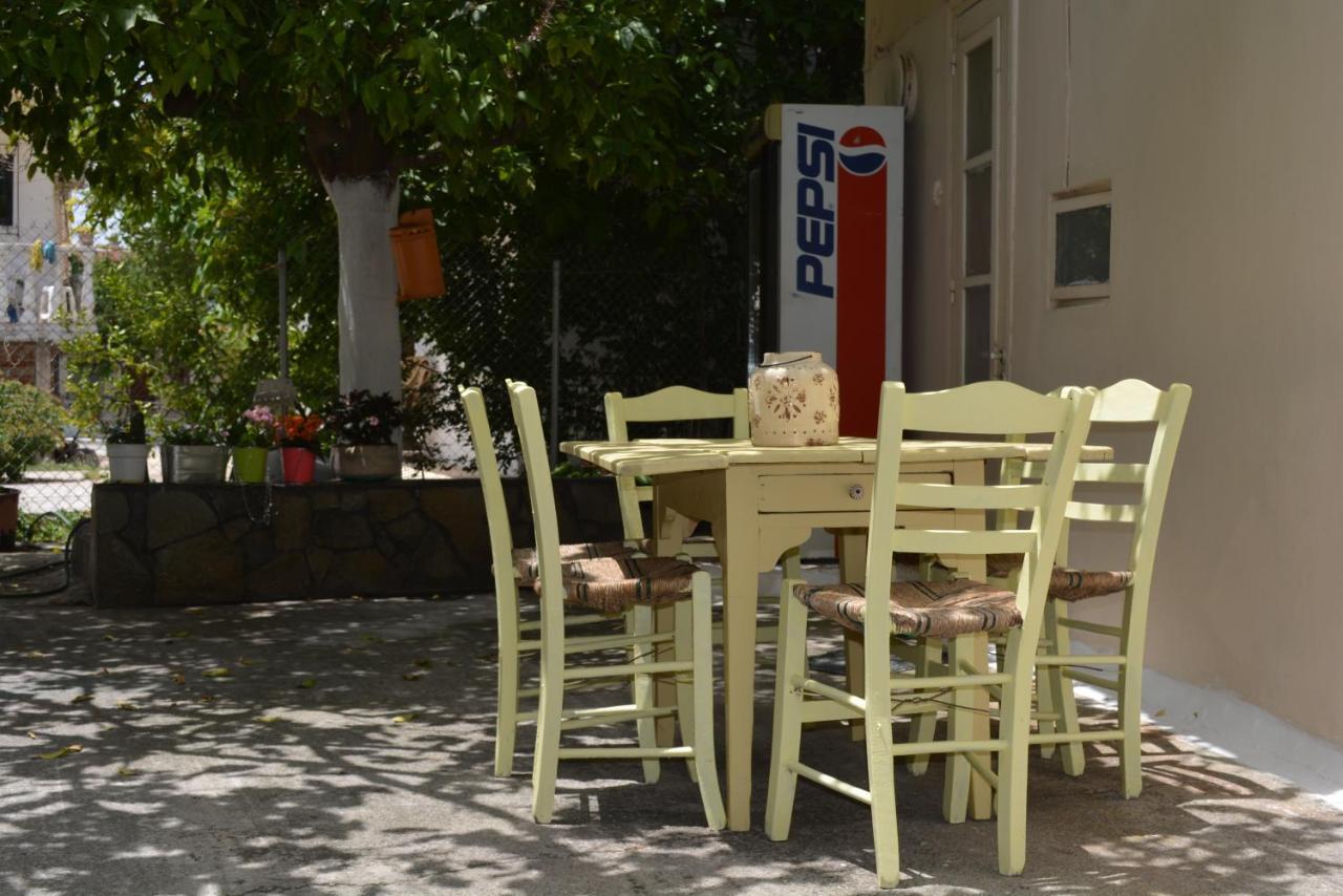 Dimitra Hotel Kamena Vourla Extérieur photo