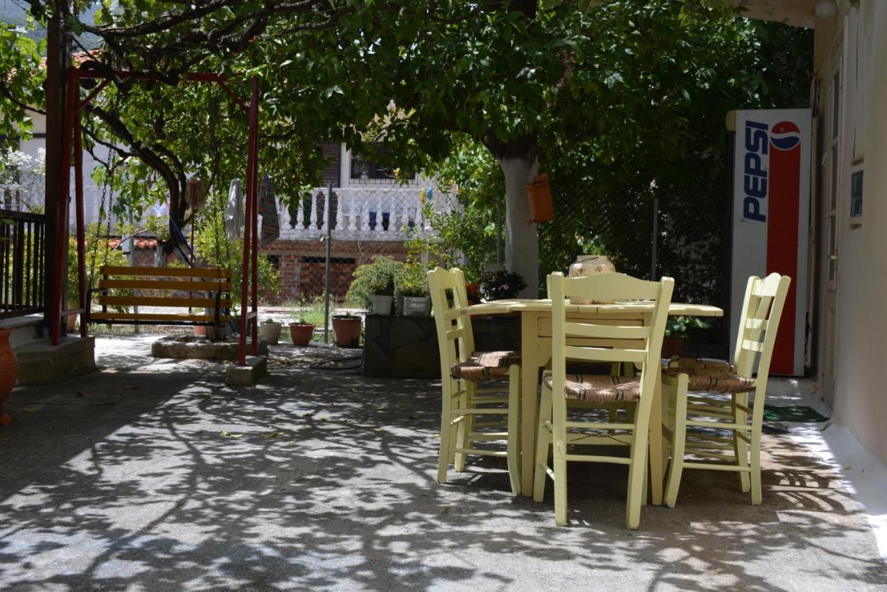 Dimitra Hotel Kamena Vourla Extérieur photo